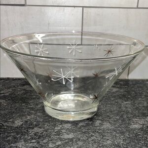 Mid Century Atomic Star Vintage Glass Bowl with Starburst Design. Exc condition